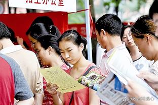 乔治：在未来的许多年里 康宁汉姆会成为其他球队的一个麻烦